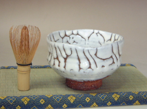 日本工芸会山口支部・２００７年第３０回伝統工芸新作展・樋口大桂出品作『鬼白茶盌』